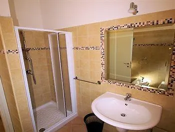 La Tartaruga Bianca Hotel 3*