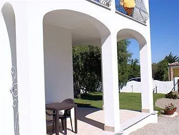 La Tartaruga Bianca Hotel 3*
