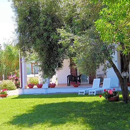 La Tartaruga Bianca Valledoria (Sardinia)