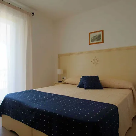 La Tartaruga Bianca 3* Valledoria (Sardinia)