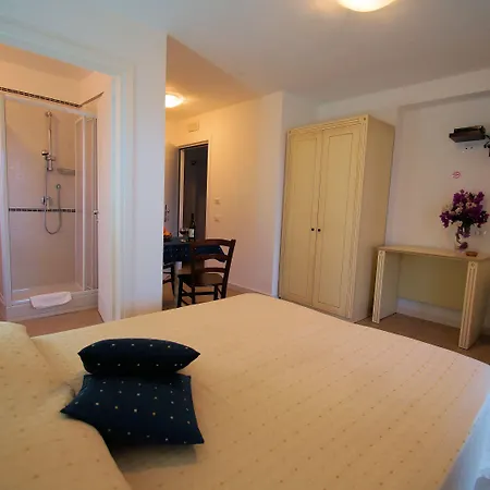 Hotel La Tartaruga Bianca Valledoria (Sardinia)